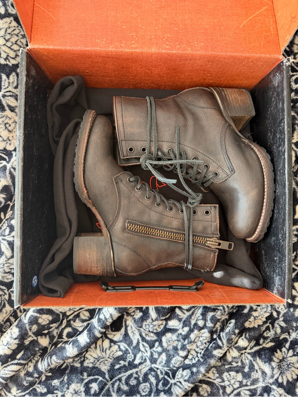 Women’s Freebird Brown Leather Lace-Up Zip Ankle Boots